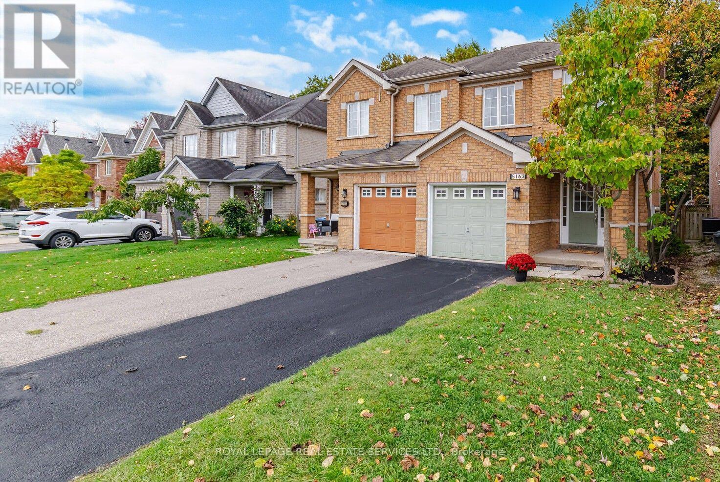 5163 Preservation Circle, Mississauga, Ontario  L5M 7T4 - Photo 2 - W14080088