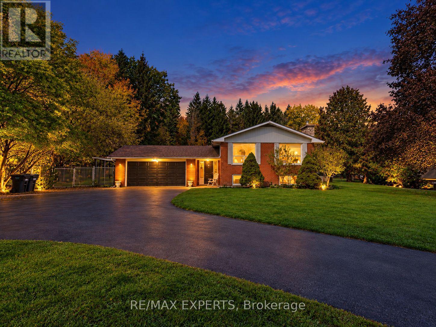 LOWER - 331 KING STREET E, Caledon, Ontario