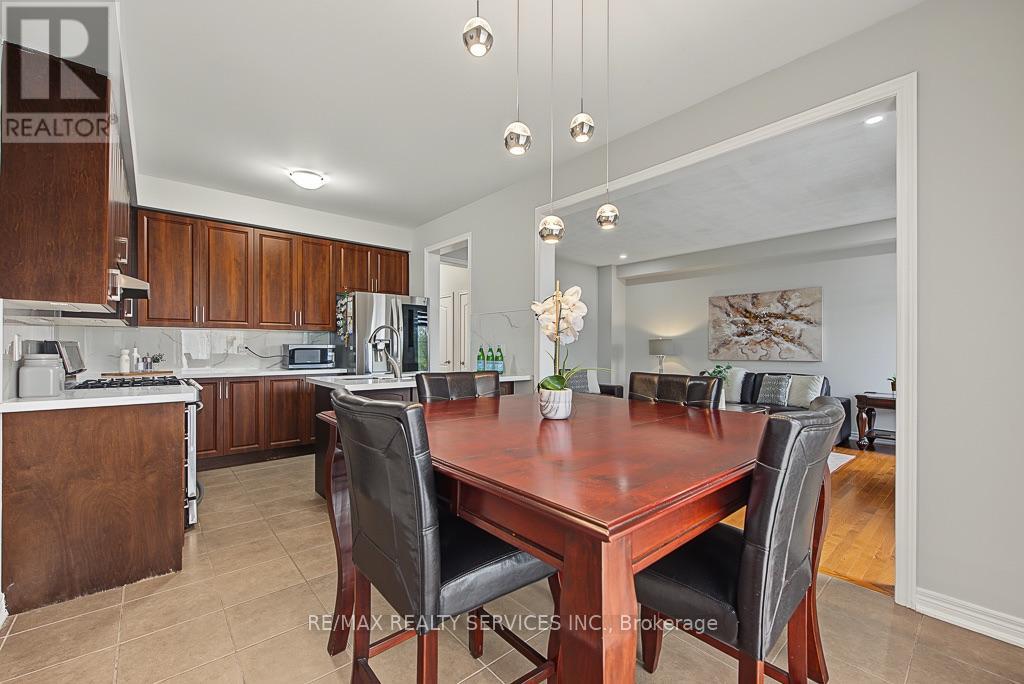 30 Naperton Drive, Brampton, Ontario  L6R 0Z5 - Photo 21 - W14080754