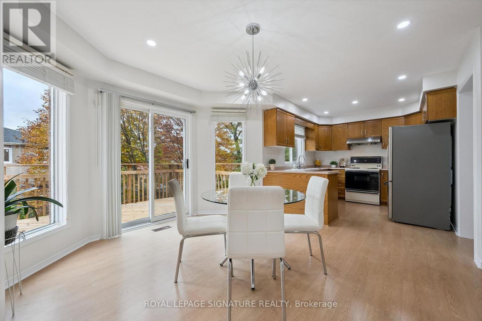 4912 Roseglen Court, Mississauga, Ontario  L5V 1K8 - Photo 15 - W14080782