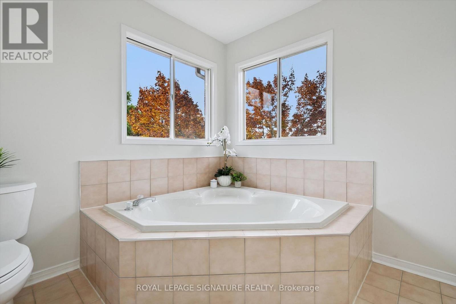 4912 Roseglen Court, Mississauga, Ontario  L5V 1K8 - Photo 23 - W14080782