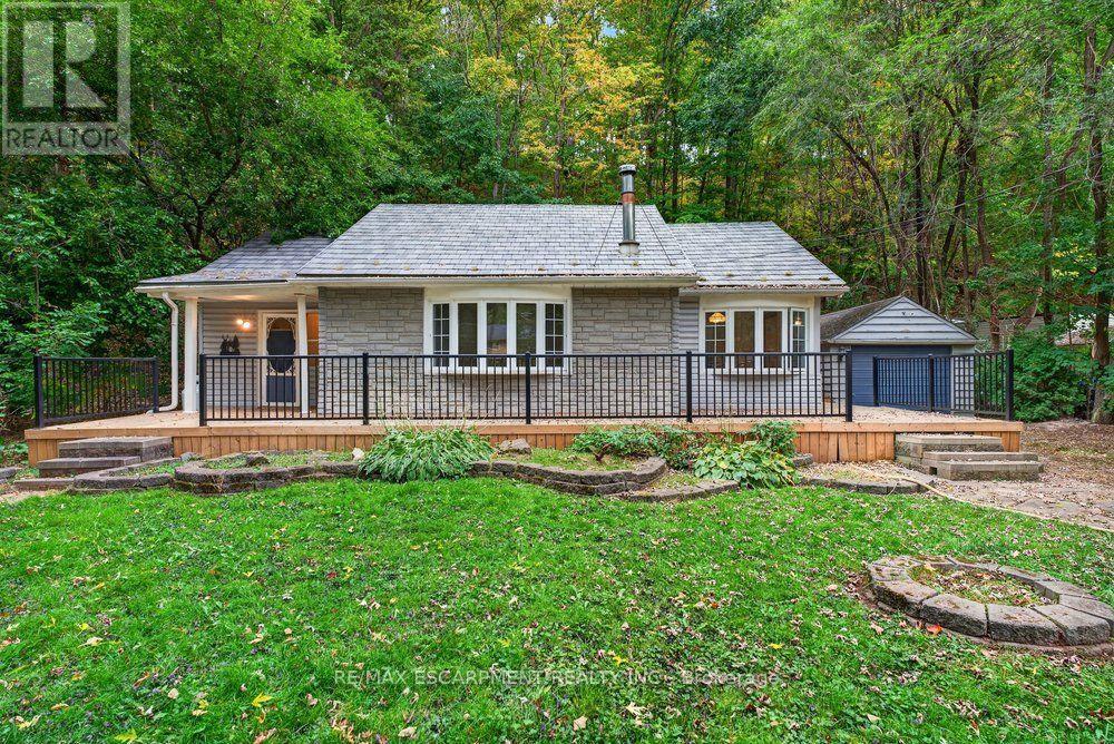 1301 Hidden Valley Road, Burlington, Ontario  L7P 0T5 - Photo 2 - W14080784