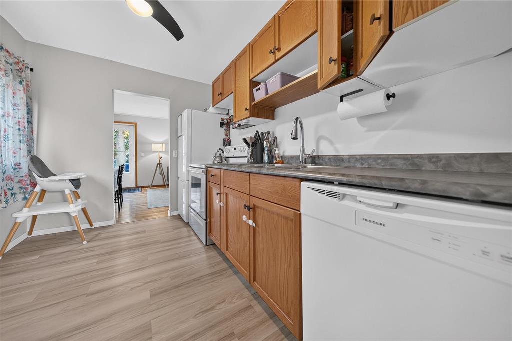 120 Yale Avenue E, Winnipeg, Manitoba  R2C 0H8 - Photo 10 - 202625721