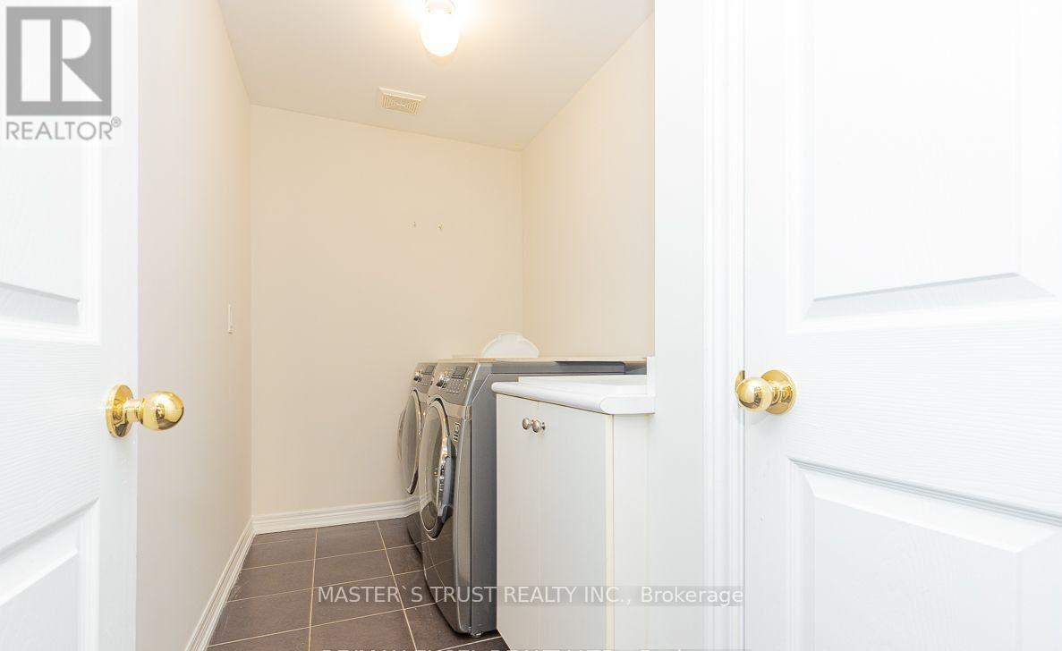 47 Pelister Drive, Markham, Ontario  L6E 0M7 - Photo 9 - N14031962