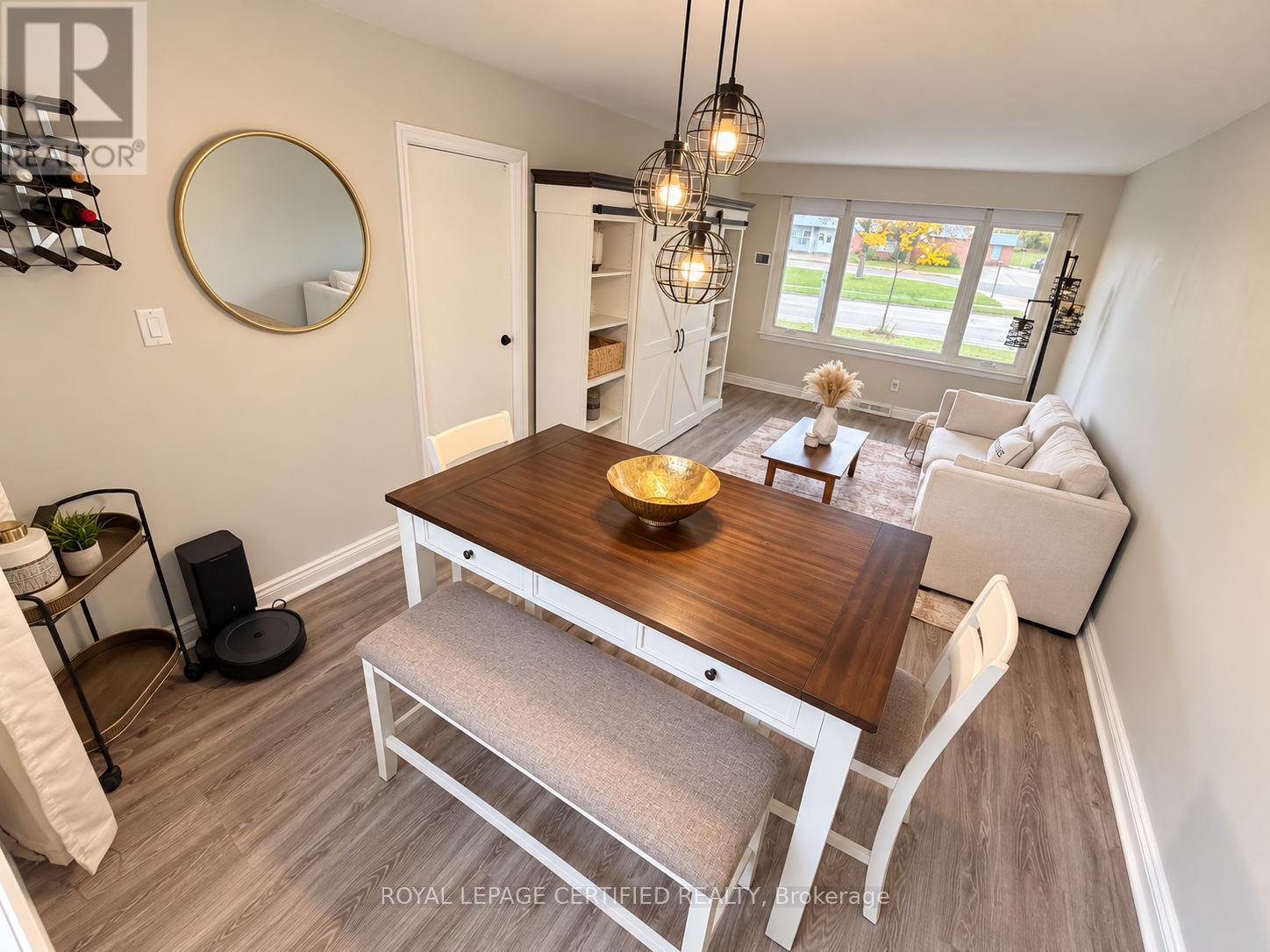 247 Grove Street E, Barrie (Wellington), Ontario  L4M 2R1 - Photo 3 - S14080672