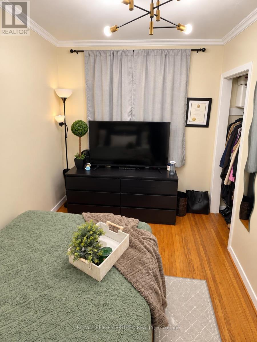247 Grove Street E, Barrie (Wellington), Ontario  L4M 2R1 - Photo 11 - S14080672