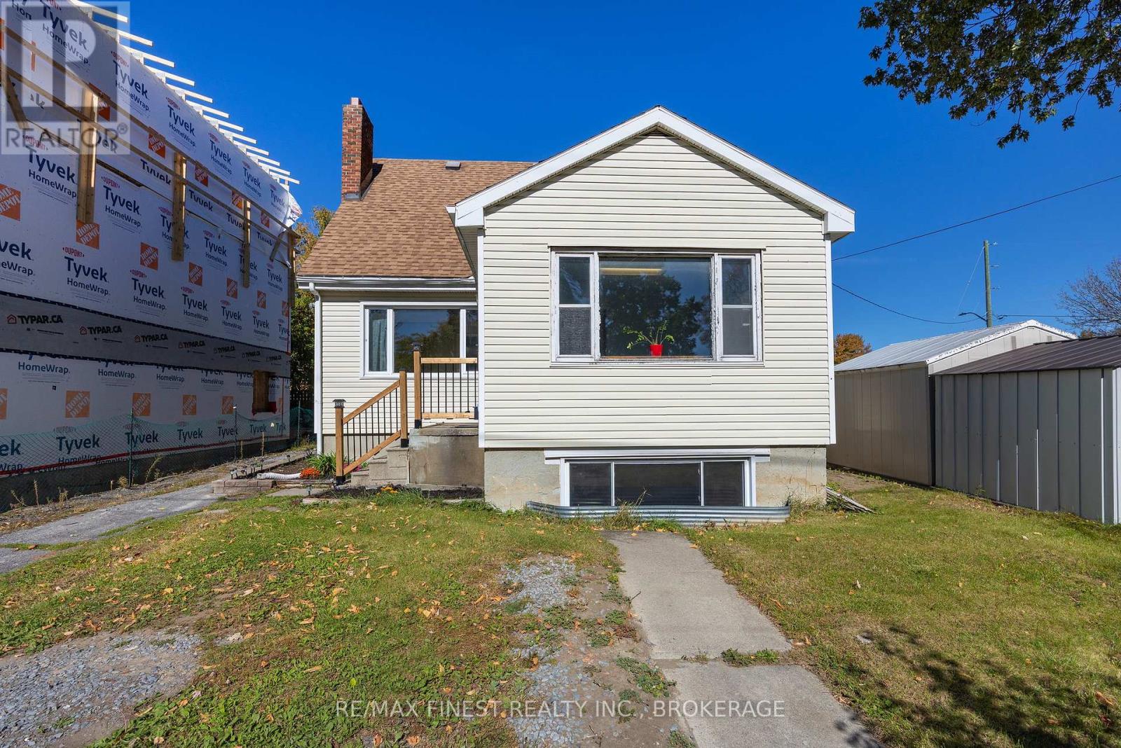 3 John Street, Kingston, Ontario K7K 1S7 - Photo 2 - X13871738