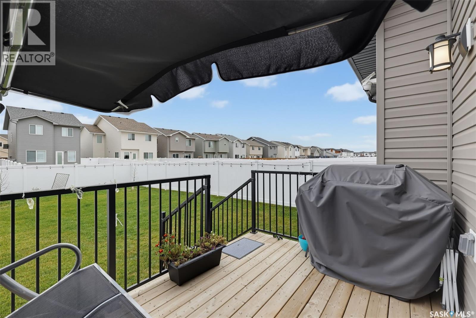 334 Myles Heidt Lane, Saskatoon, Saskatchewan  S7W 1J3 - Photo 33 - SK051081
