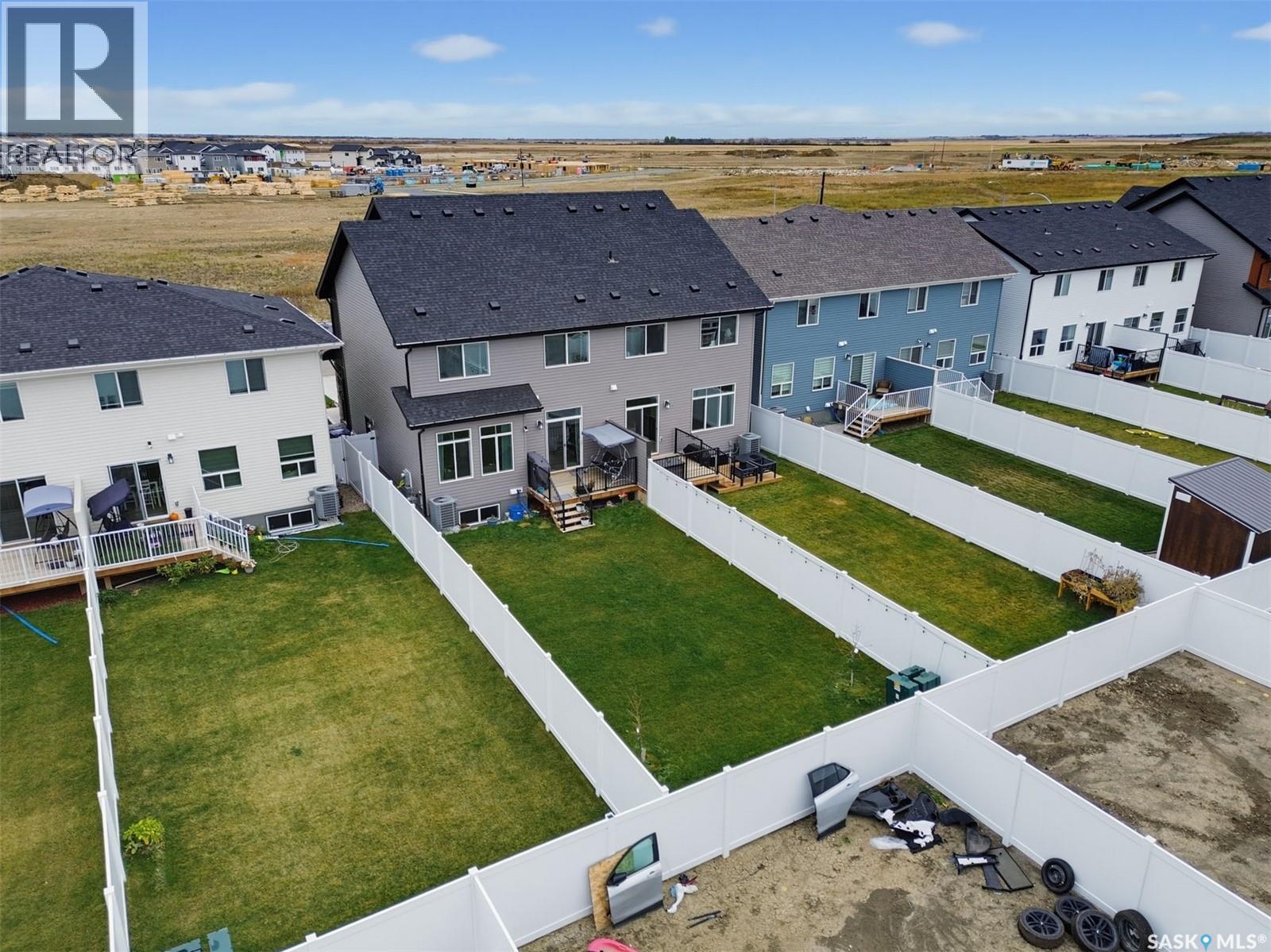 334 Myles Heidt Lane, Saskatoon, Saskatchewan  S7W 1J3 - Photo 41 - SK051081
