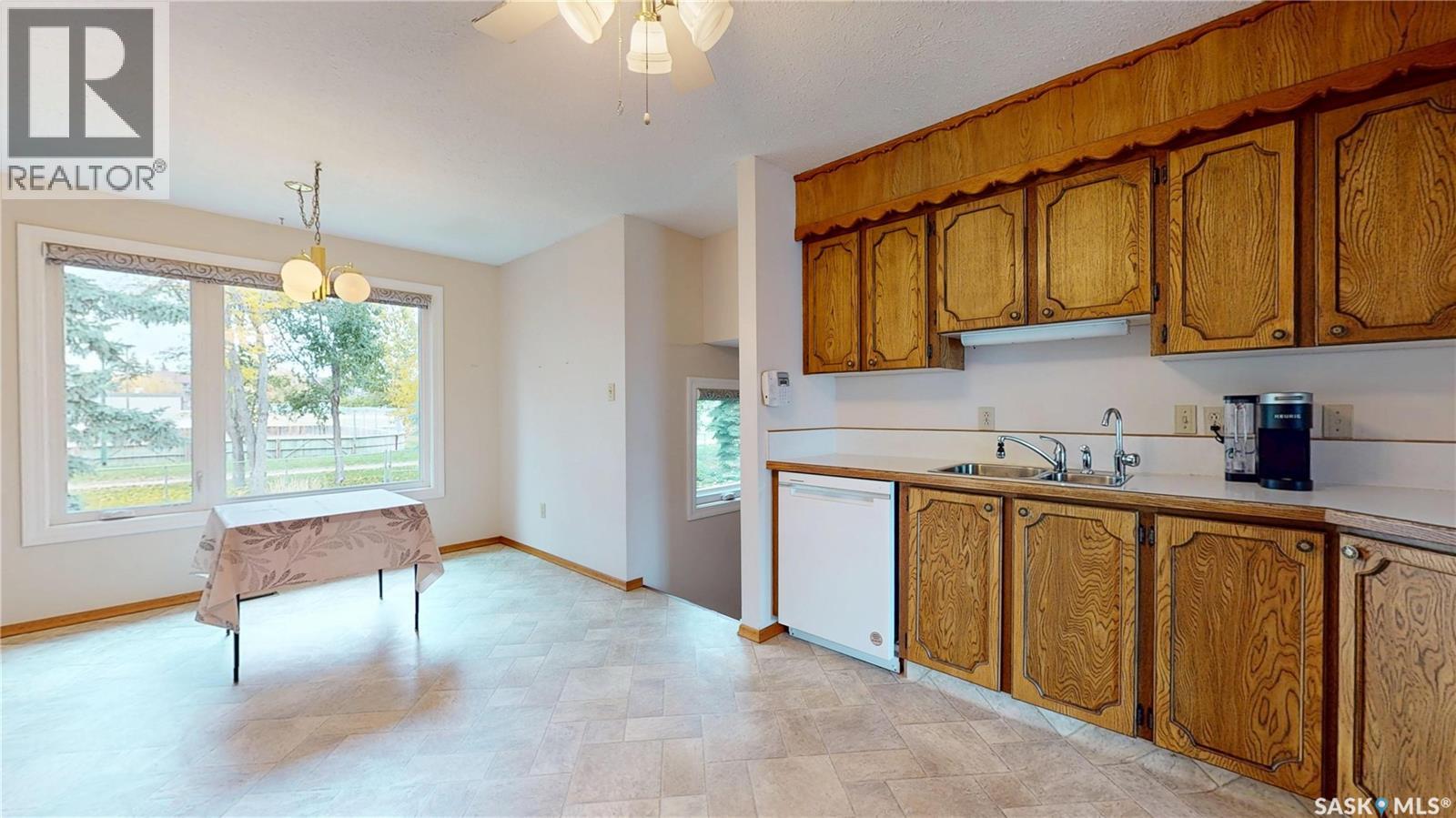 30 Nicol Place, Regina, Saskatchewan  S4V 0B9 - Photo 21 - SK051008