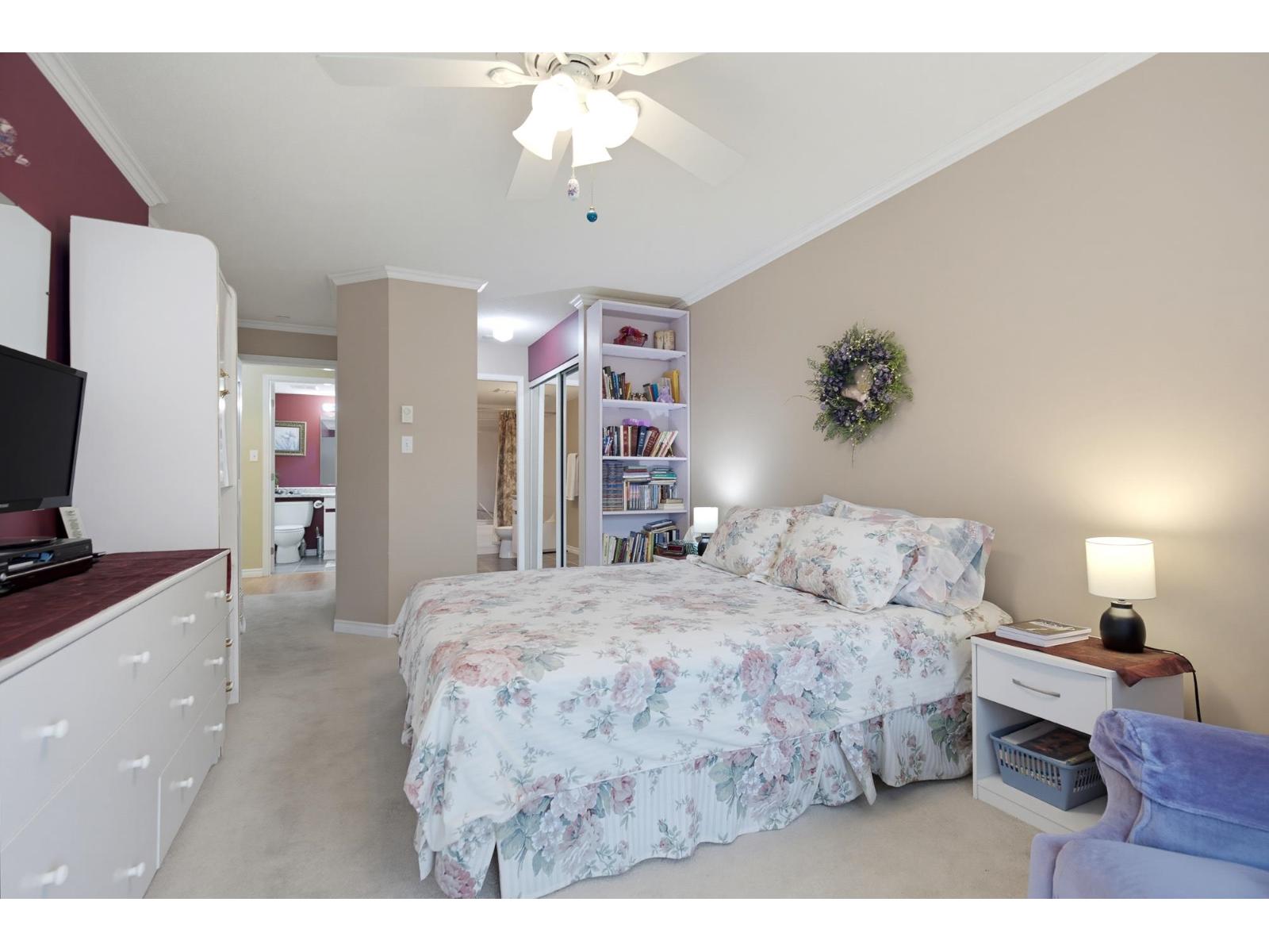 208 33280 E Bourquin Crescent, Abbotsford, British Columbia  V2S 7K2 - Photo 24 - R3174129