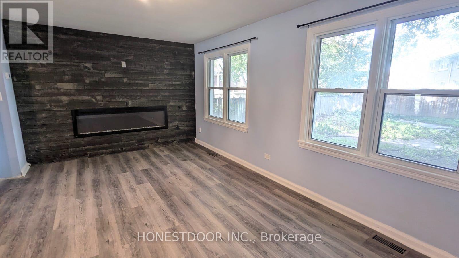 928 Randolph Avenue, Windsor, Ontario  N9B 2V2 - Photo 8 - X14029354