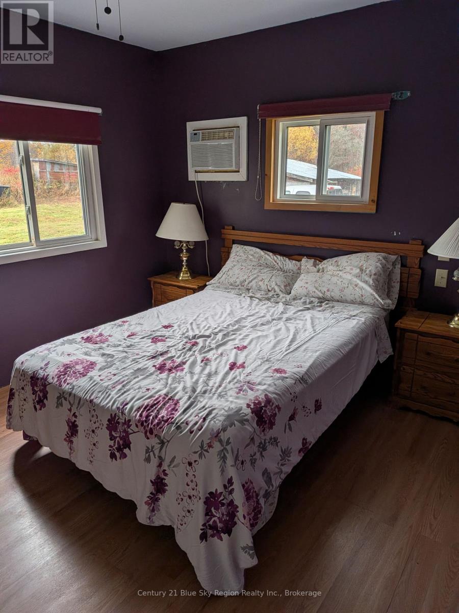 145 North Road, Parry Sound Remote Area, Ontario  P0H 1S0 - Photo 11 - X14081082