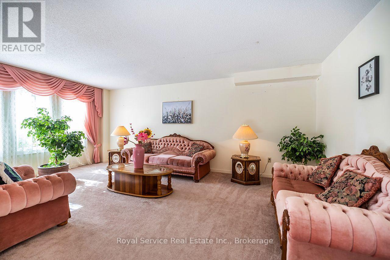 516 Palmtree Crescent, Oshawa, Ontario L1K 2H2 - Photo 5 - E14081110