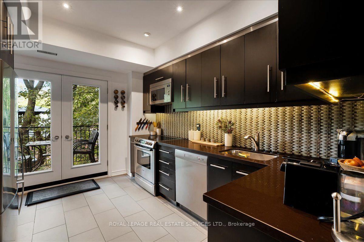 Th3 - 3525 Yonge Street, Toronto (Bridle Path-Sunnybrook-York Mills), Ontario  M4N 3P9 - Photo 15 - C14081128