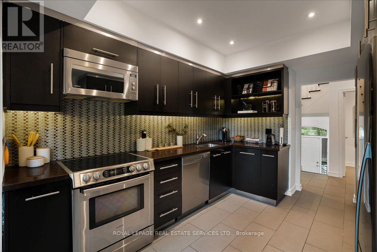 Th3 - 3525 Yonge Street, Toronto (Bridle Path-Sunnybrook-York Mills), Ontario  M4N 3P9 - Photo 16 - C14081128