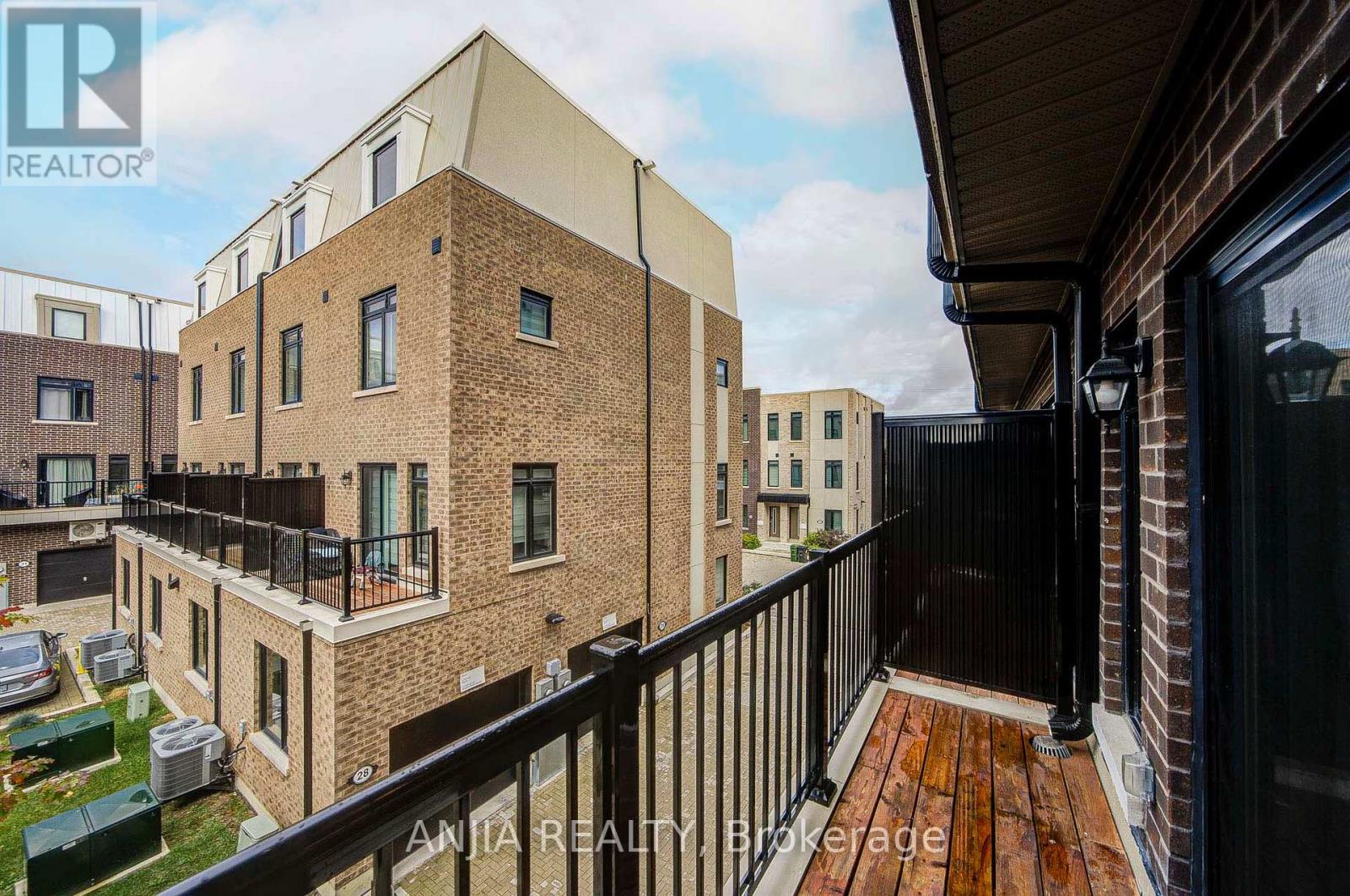 80b Tisdale Avenue, Toronto, Ontario  M4A 1C5 - Photo 22 - C14081176