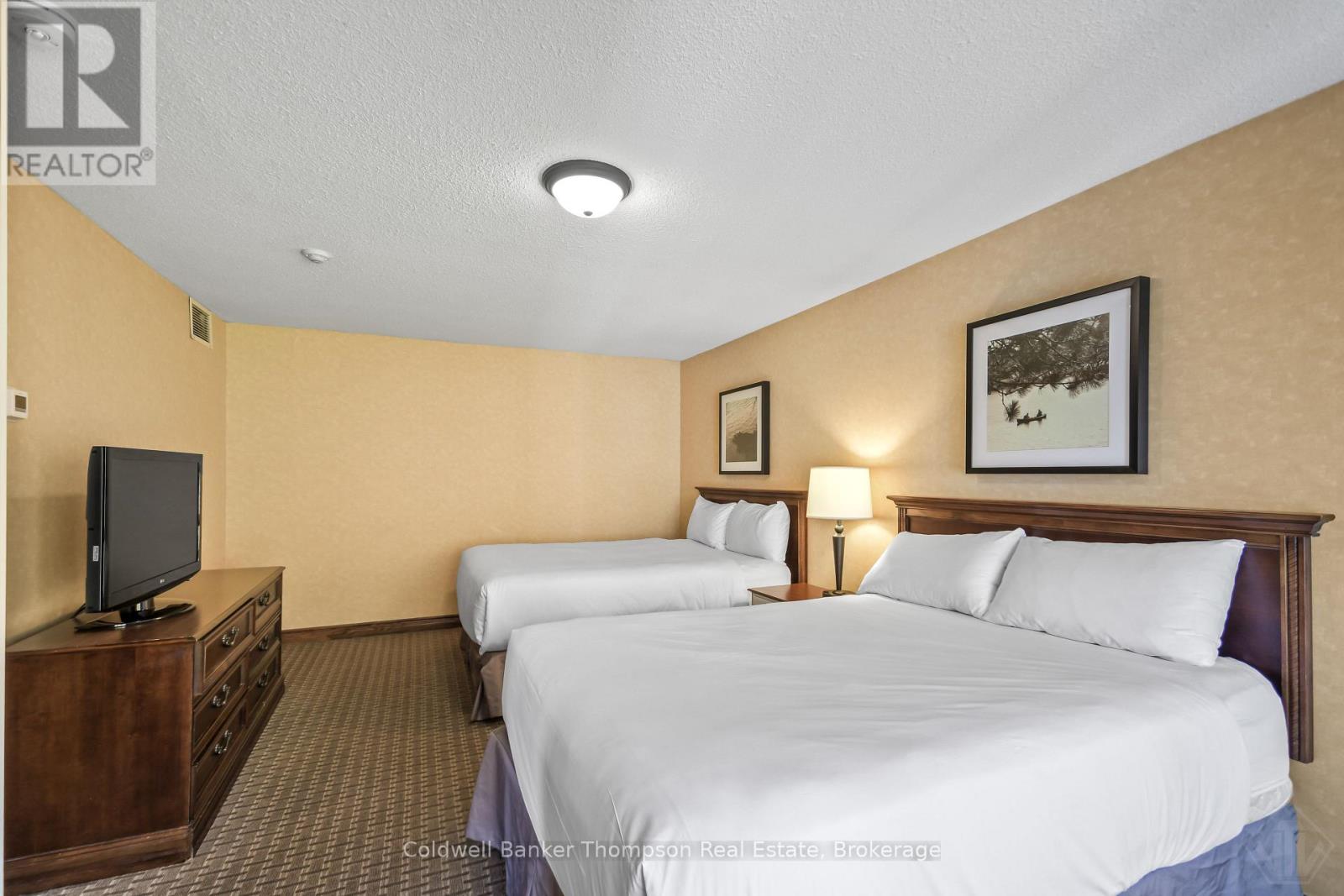 23-202 Deerhurst Resort - Mapleridge Drive, Huntsville, Ontario  P1H 1A9 - Photo 6 - X14081018