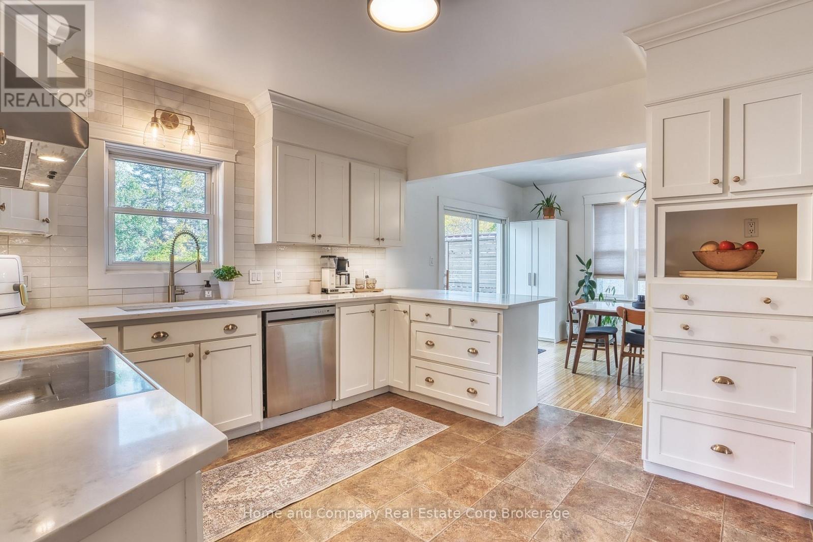 21 Mercer Street, Stratford, Ontario  N5A 6J5 - Photo 12 - X14081032