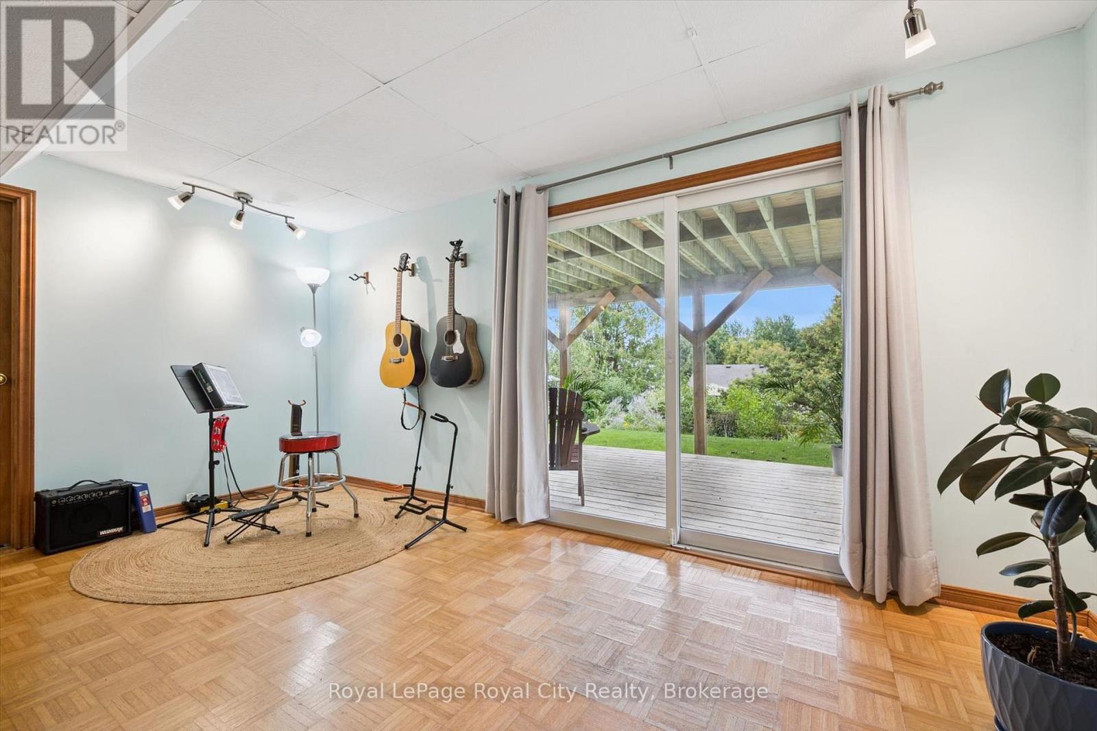 24 Greenwich Drive, Guelph, Ontario  N1H 8B8 - Photo 25 - X14081062