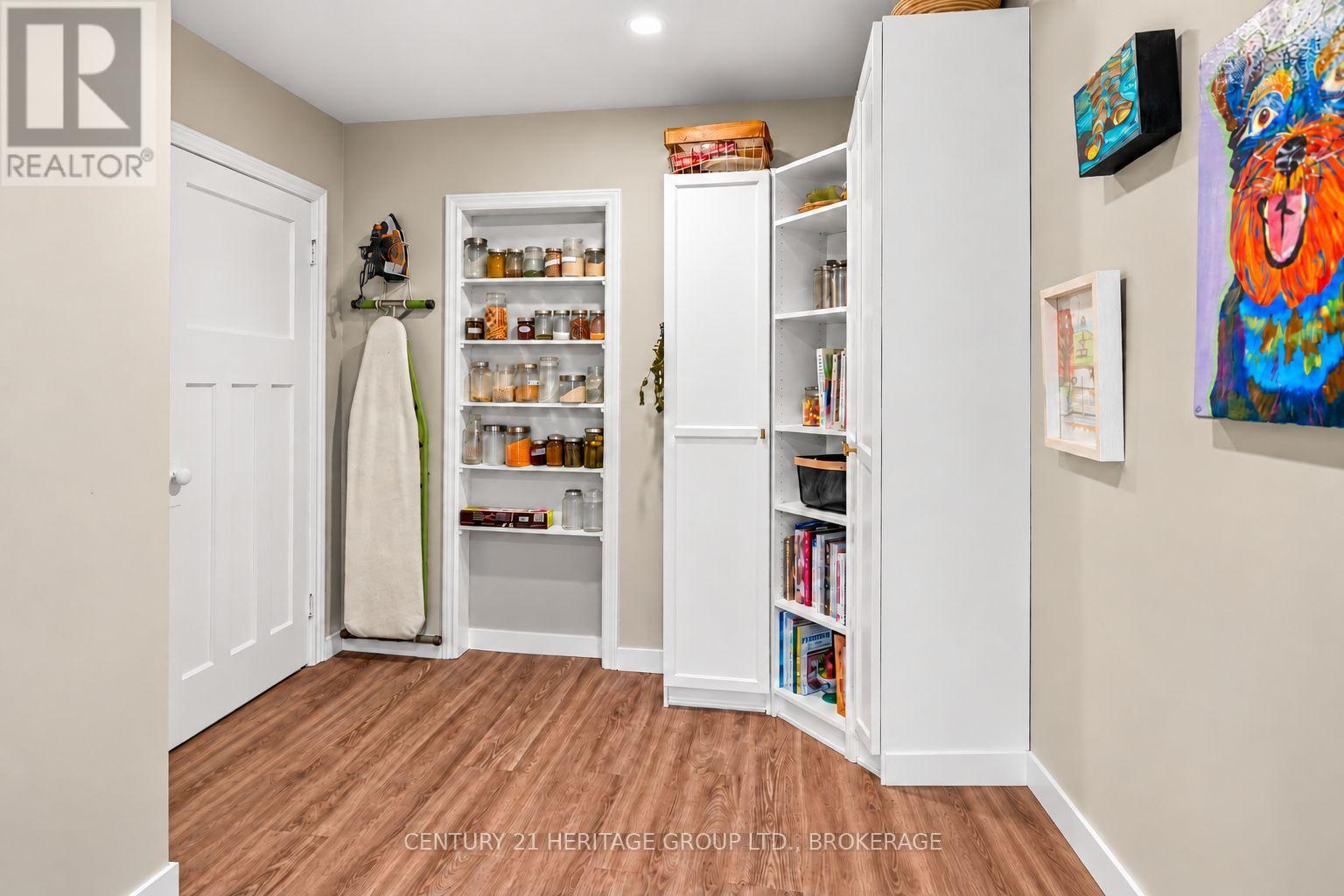 39 Lorne Street, Kingston, Ontario  K7K 4L6 - Photo 9 - X14080964