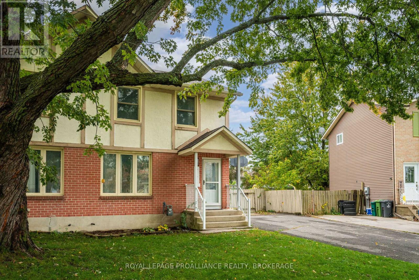 879 Beaconhill Court, Kingston, Ontario  K7P 2B1 - Photo 3 - X14081146