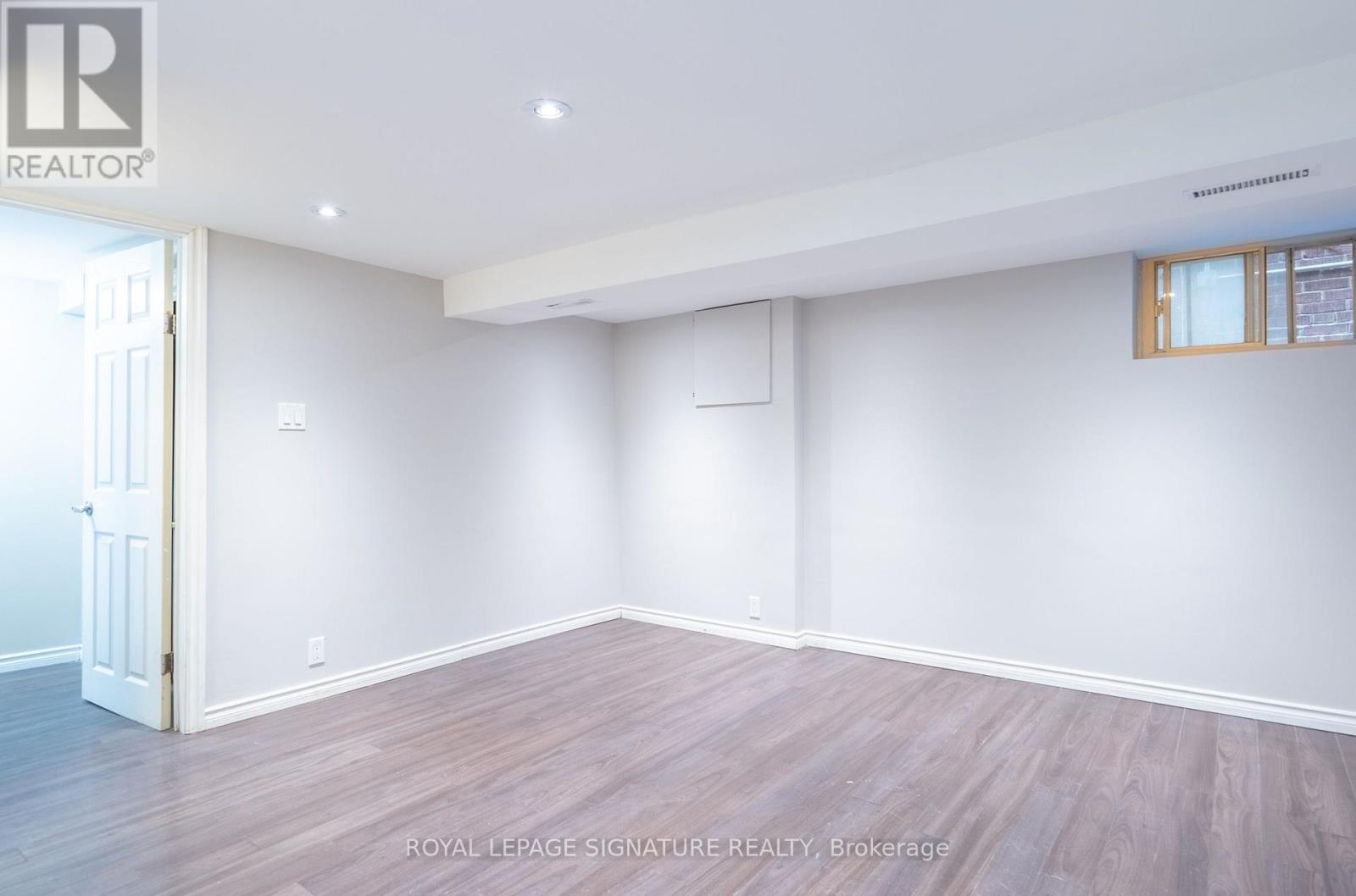 Lower - 695 Woodbine Avenue, Toronto (East End-Danforth), Ontario  M4E 2J4 - Photo 21 - E14081154