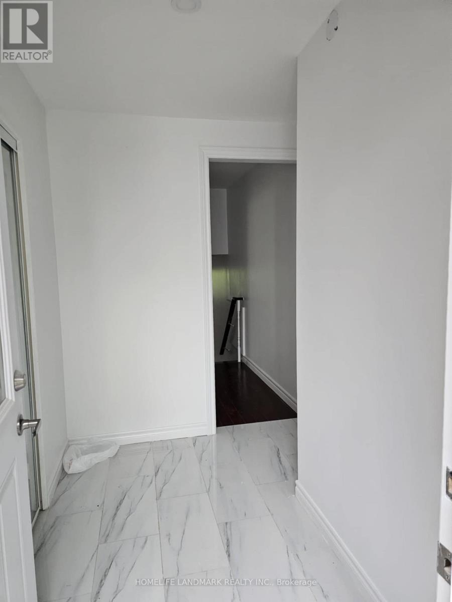 Main Floor Unit - 775 Huntingwood Dr Huntingwood Drive, Toronto (Tam O'shanter-Sullivan), Ontario  M1T 2L5 - Photo 6 - E14081212