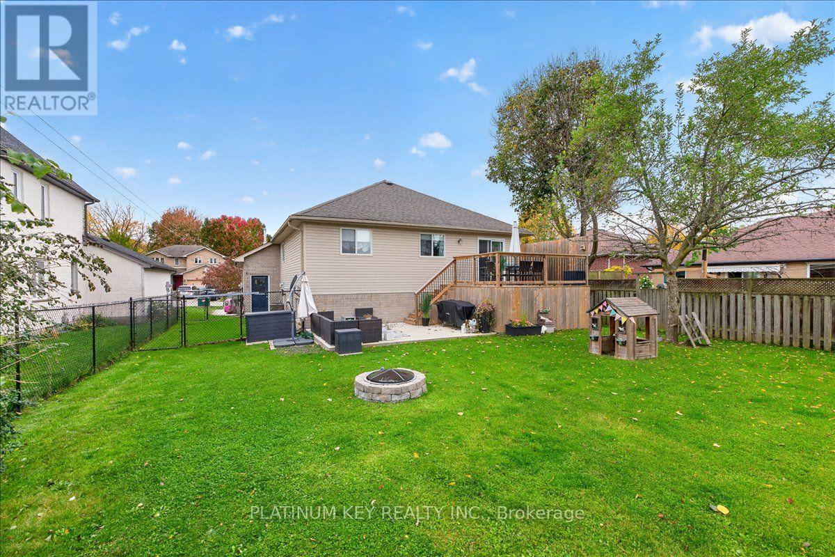11 Allison Court, Strathroy-Caradoc, Ontario  N7G 4C2 - Photo 25 - X14081118