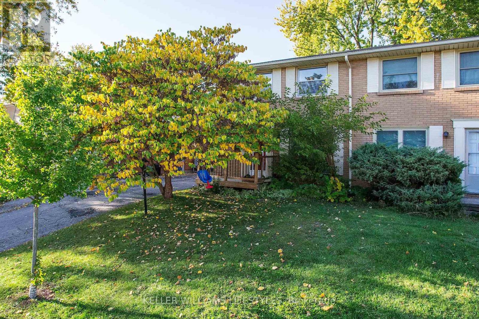 235 Homestead Crescent, London North, Ontario  N6G 2E7 - Photo 1 - X14081172
