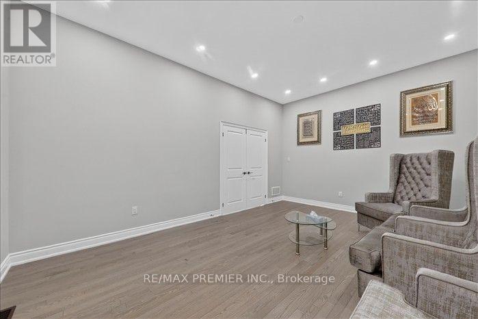 26 Birchwood Lane, Essa, Ontario  L0M 1B1 - Photo 20 - N14081086