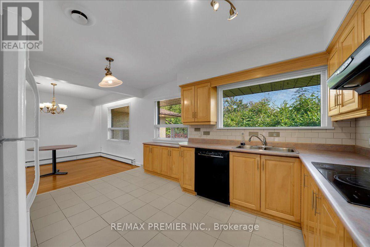 1 Gram Street, Vaughan (Maple), Ontario  L6A 3Z2 - Photo 17 - N14081108