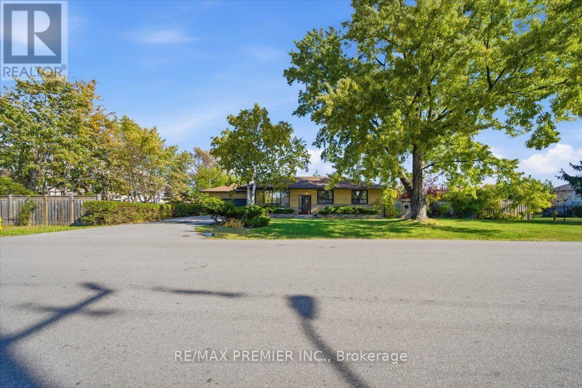 1 Gram Street, Vaughan (Maple), Ontario  L6A 3Z2 - Photo 5 - N14081108