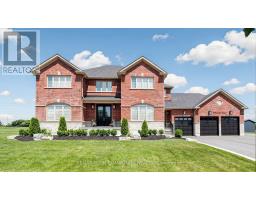 15 STONESTHROW CRESCENT, Uxbridge, Ontario