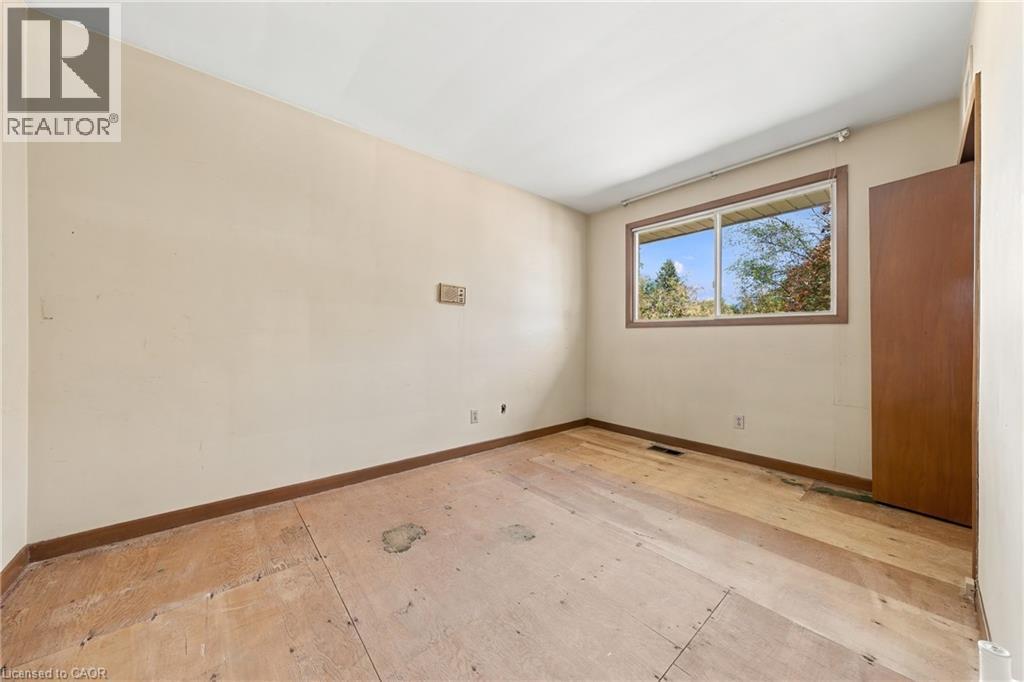 2429 Redfern Road, Burlington, Ontario  L7R 1Y1 - Photo 10 - 40868819