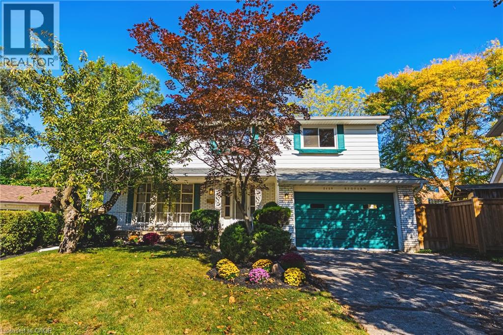 2429 Redfern Road, Burlington, Ontario  L7R 1Y1 - Photo 2 - 40868819