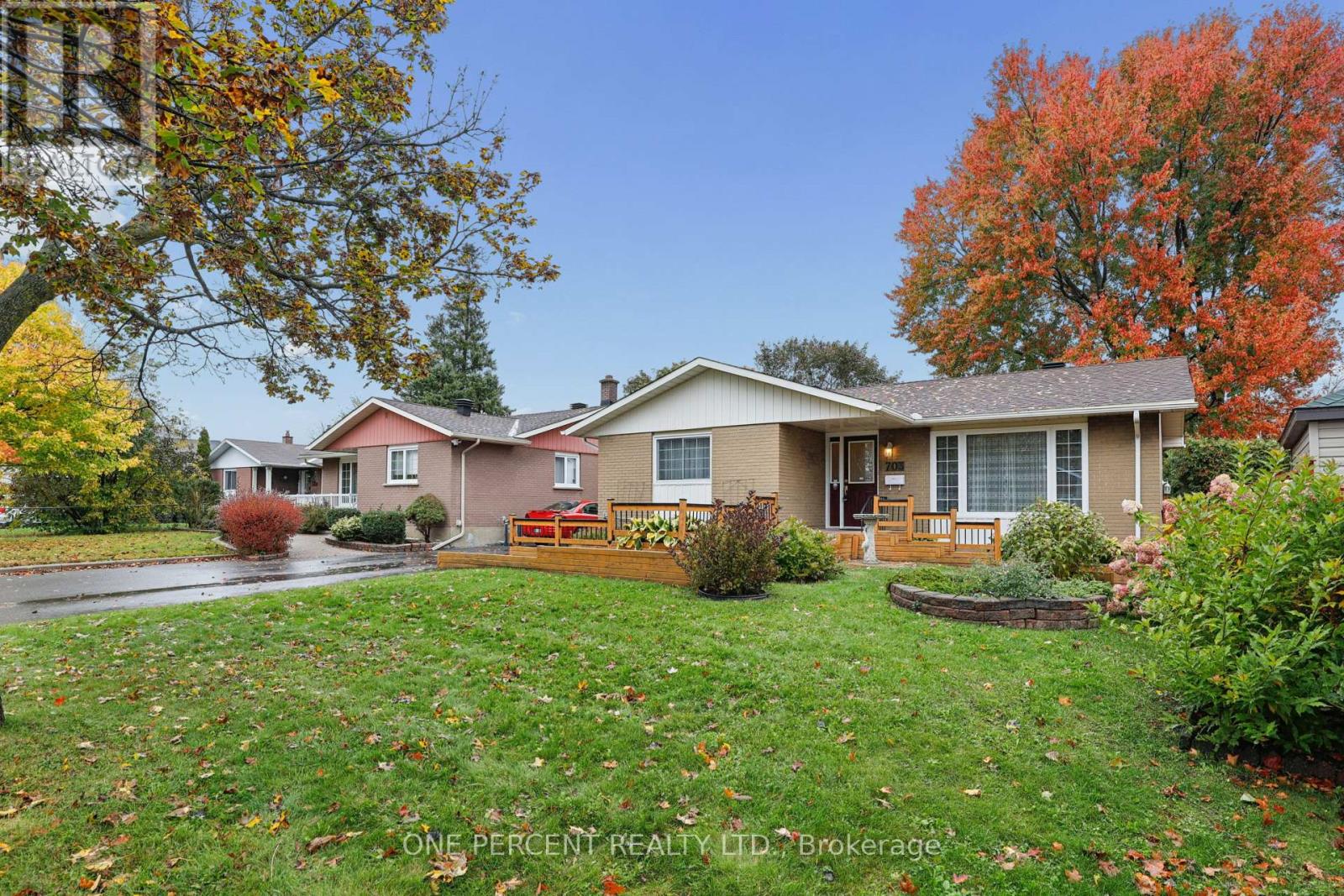 703 Trojan Avenue, Ottawa, Ontario