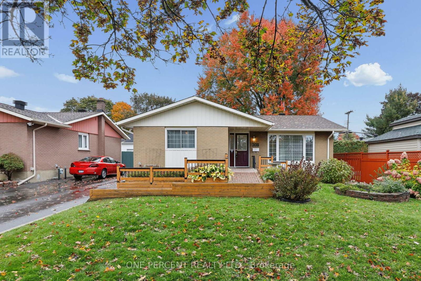 703 Trojan Avenue, Ottawa, Ontario K1K 2P1 - Photo 2 - X14080898