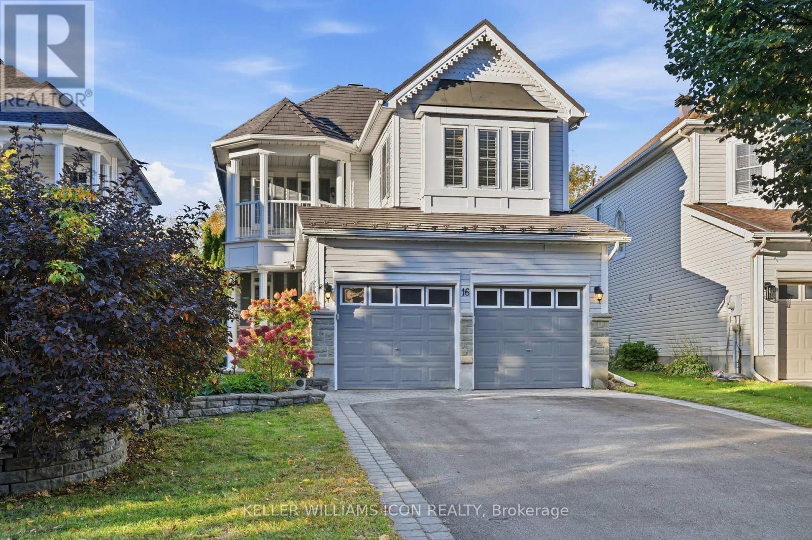 16 HEMLO CRESCENT, Ottawa, Ontario
