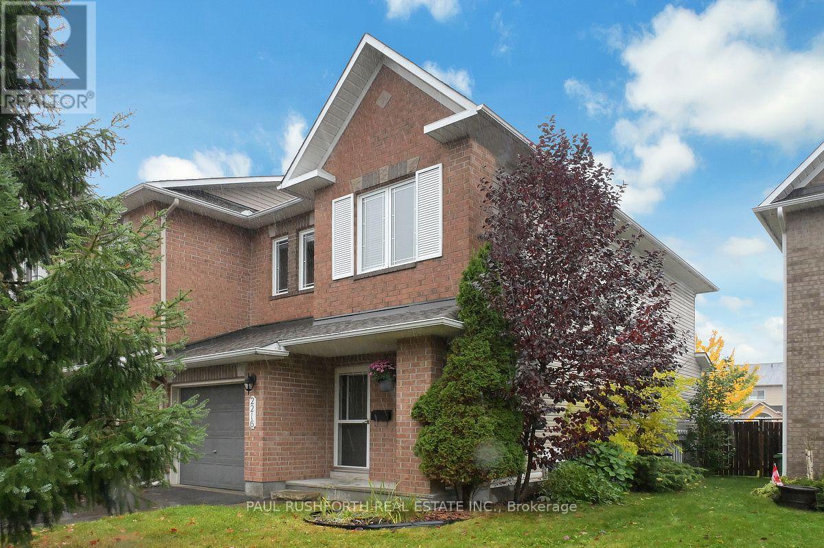 2216 Brockstone Crescent, Ottawa, Ontario