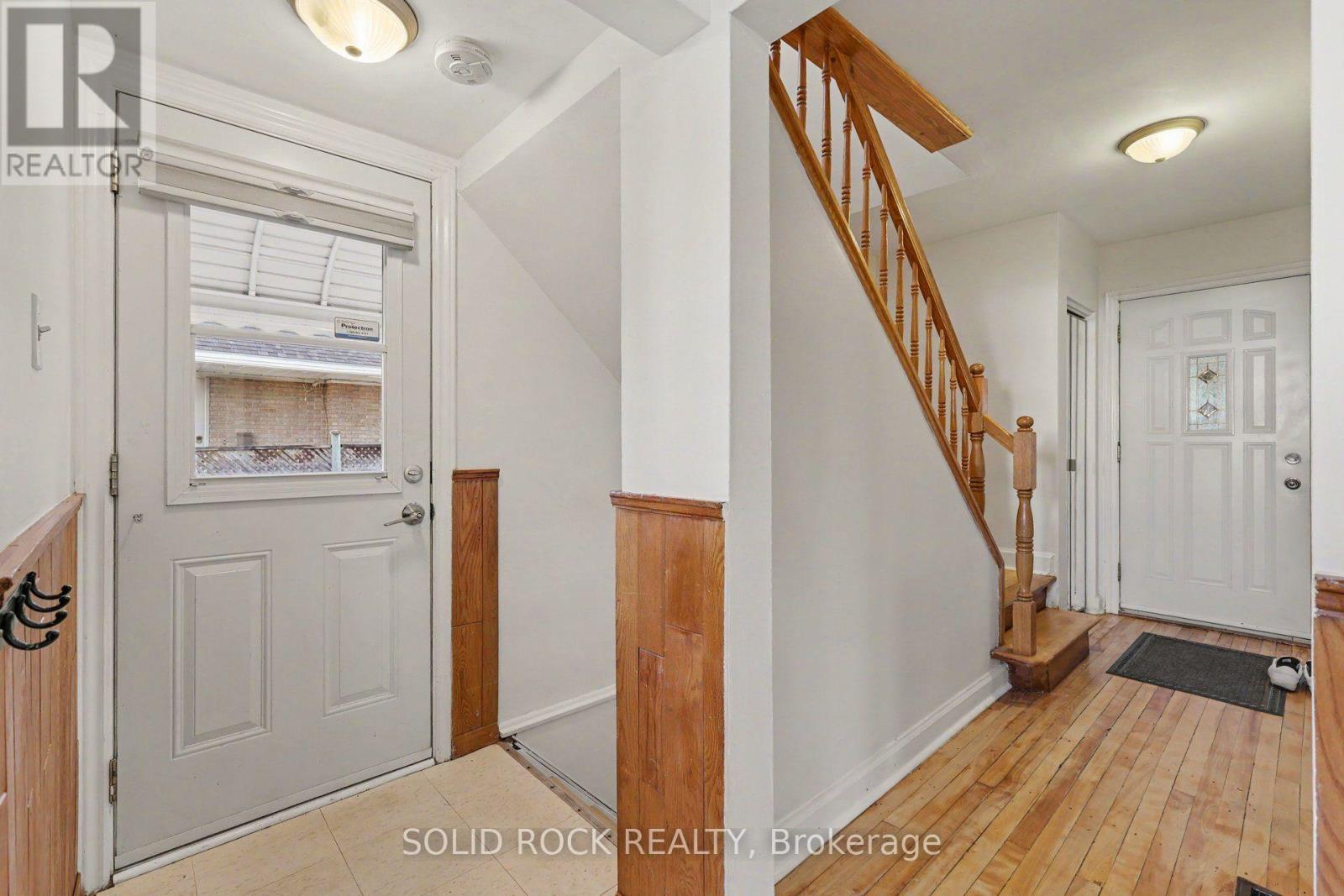 667 Alesther Street, Ottawa, Ontario  K1K 1H8 - Photo 3 - X14081208