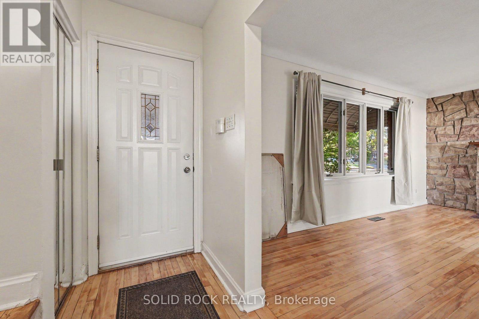 667 Alesther Street, Ottawa, Ontario  K1K 1H8 - Photo 5 - X14081208