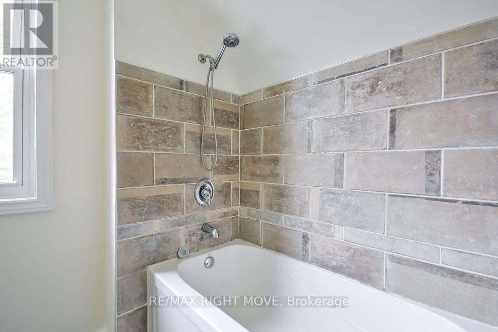 129 Coldwater Road W, Orillia, Ontario  L3V 3L5 - Photo 25 - S14080924
