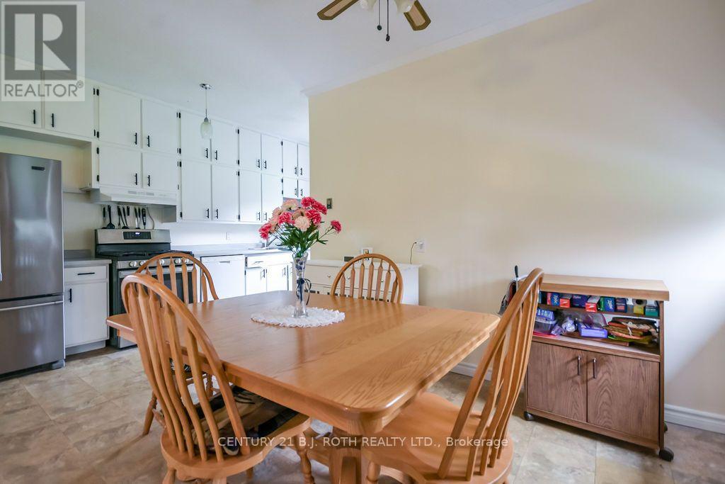 1398 Old Fort Road, Tay, Ontario  L4R 4K3 - Photo 11 - S14081022