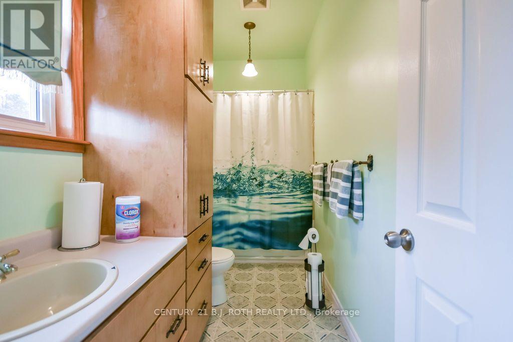 1398 Old Fort Road, Tay, Ontario  L4R 4K3 - Photo 13 - S14081022