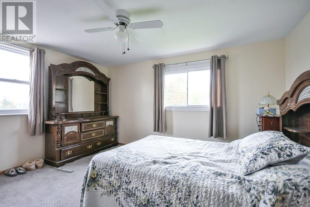 1398 Old Fort Road, Tay, Ontario  L4R 4K3 - Photo 15 - S14081022