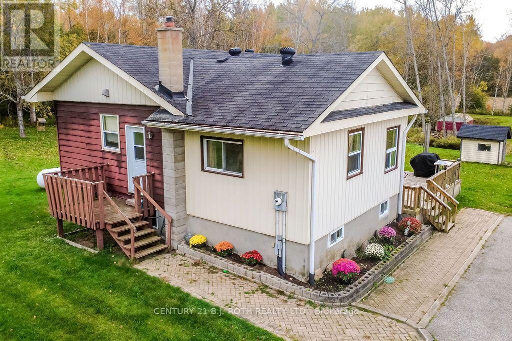 1398 Old Fort Road, Tay, Ontario  L4R 4K3 - Photo 2 - S14081022