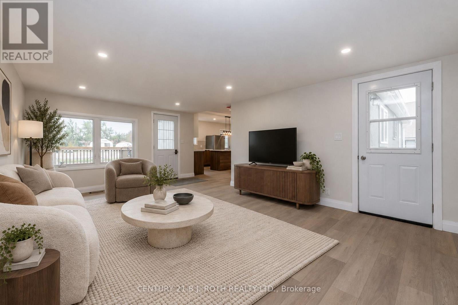 51 James Street E, Orillia, Ontario  L3V 1L3 - Photo 14 - S14081038