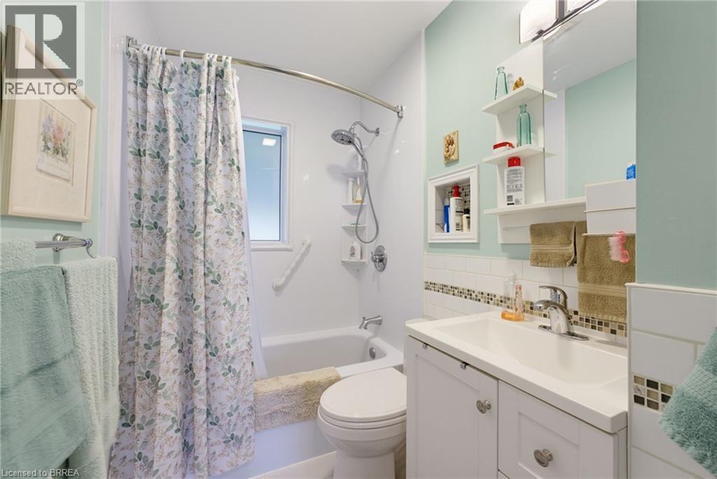 49 Morton Avenue, Brantford, Ontario  N3R 2N6 - Photo 12 - 40864778