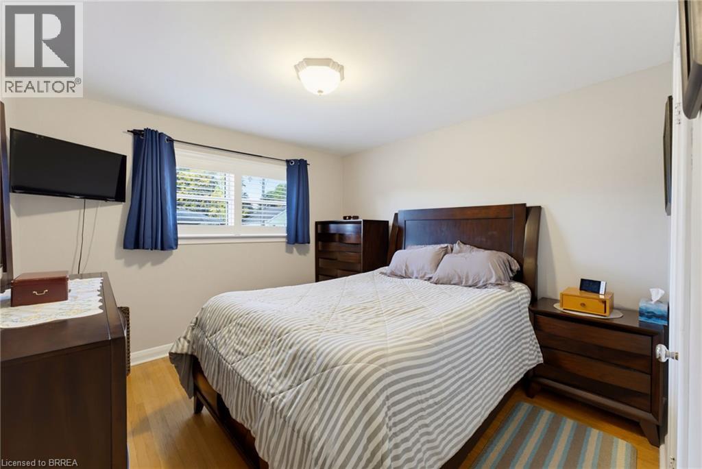 49 Morton Avenue, Brantford, Ontario  N3R 2N6 - Photo 9 - 40864778